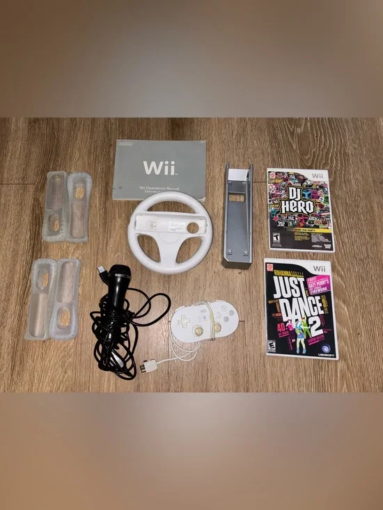 Wii Bundle DJ Hero Just Dance 2 Mic Wheel Controller Accessories Lot A173