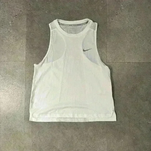 Nike Running Dri Fit Athletic Top Medium Like New