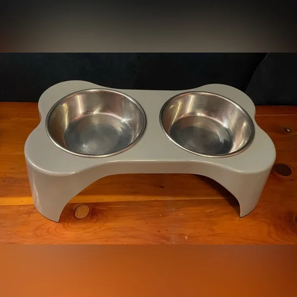 Gibson Home Bow Wow Meow 3 Piece Elevated Pet Bowl Dinner Set