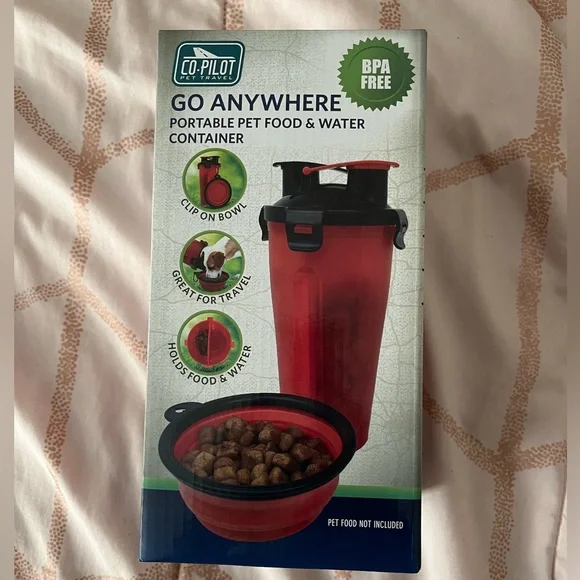 Co-Pilot Pet Travel Container & Bowl, Red, NWOT