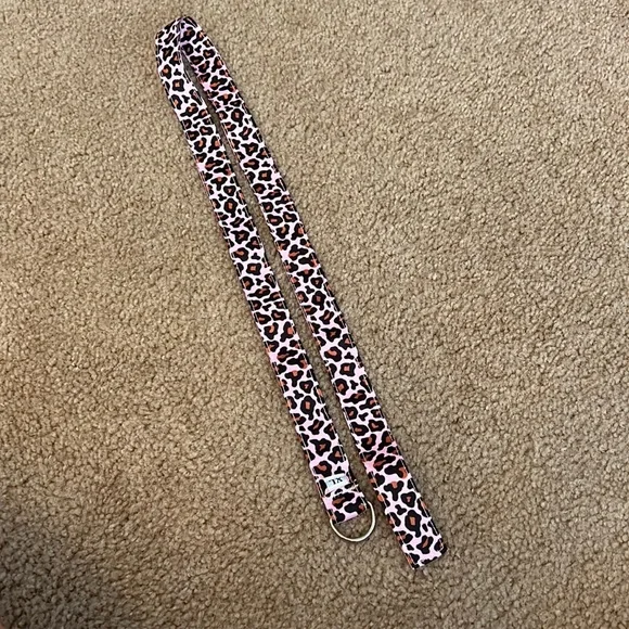 pink leopard belt