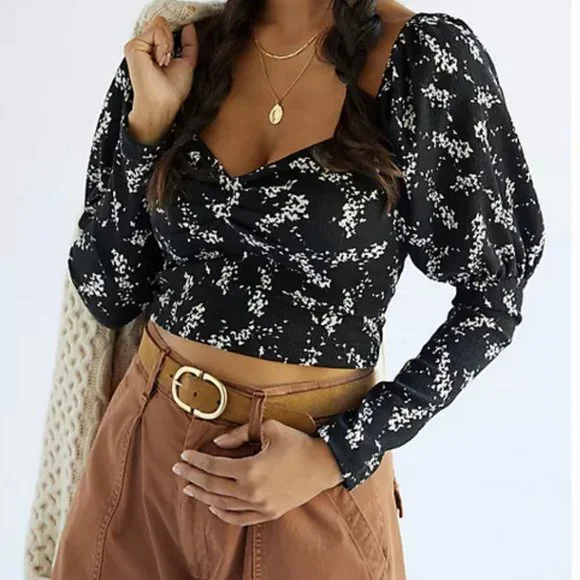 Anthropologie XL NWT Sweetheart Top Black Motif Puff Sleeves Blouse