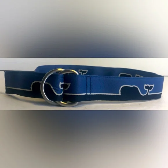 Kids Belt. Vineyard Vines Martha’s Vineyard Whale Belt. Medium. 100% Polyester