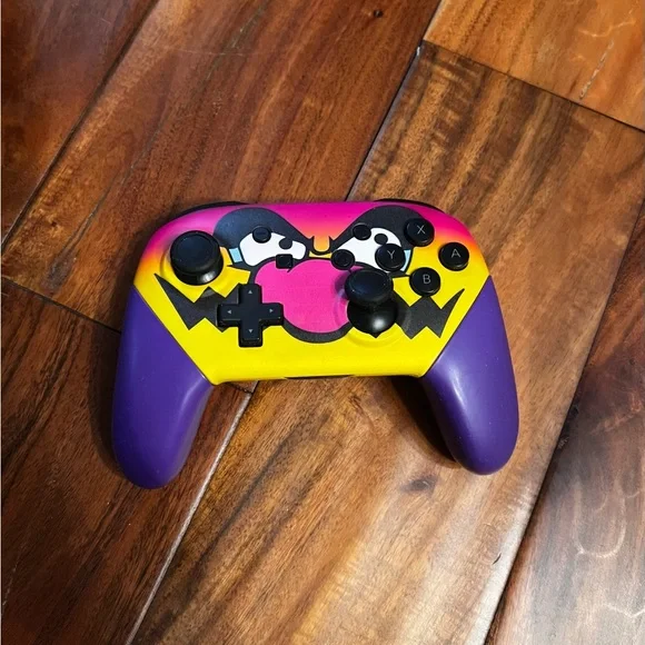 Wario custom pro Nintendo switch controller
