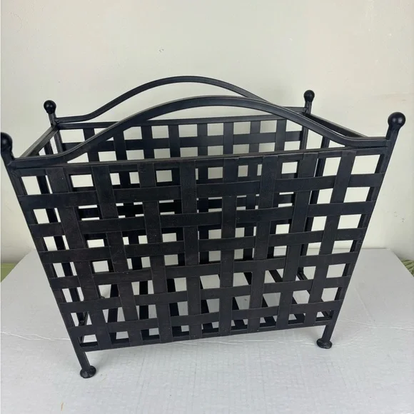 Vintage black woven metal magazine/storage rack