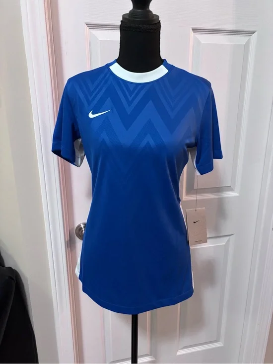 Nike Women's Blue Short-Sleeve Soccer/Football Jersey