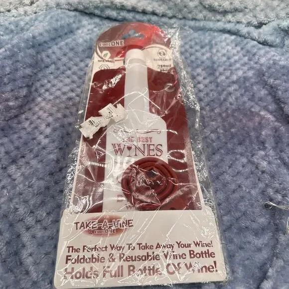 Take-A-Wine Foldable Reusable Wine Bottle - Red & White