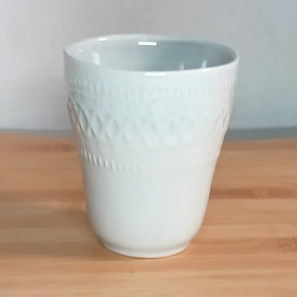 IKEA Sommar 2017 Embossed Lace 8oz Porcelain Cup Light Gray Glazed 103.418.19