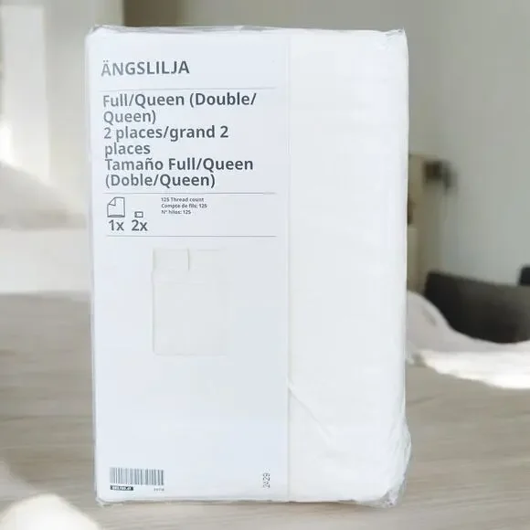 IKEA ANGSLILJA White Cotton Full/Queen Duvet Cover & Pillowcases
