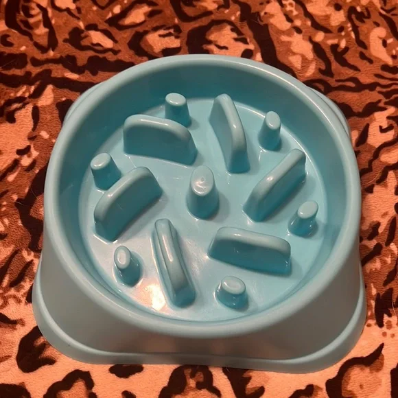 Dog feeder bowl