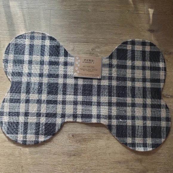 Pet Bowl Mat PAWS Of Distinction Plaid Bone-Shaped Navy & Cream Dog Or Cat NWT