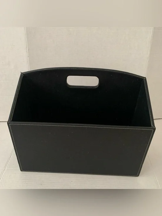 Imitation Leather Dark Brown Magazine Books Rack with Handle. 15x11x6
