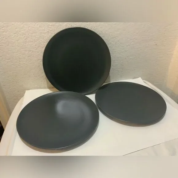 New IKEA 12011 Matte charcoal Gray Dinner Plates 10 inch Discontinued Set Of 3