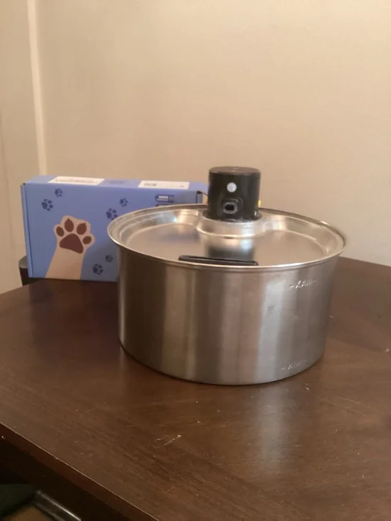 Pet fountain with extra filters