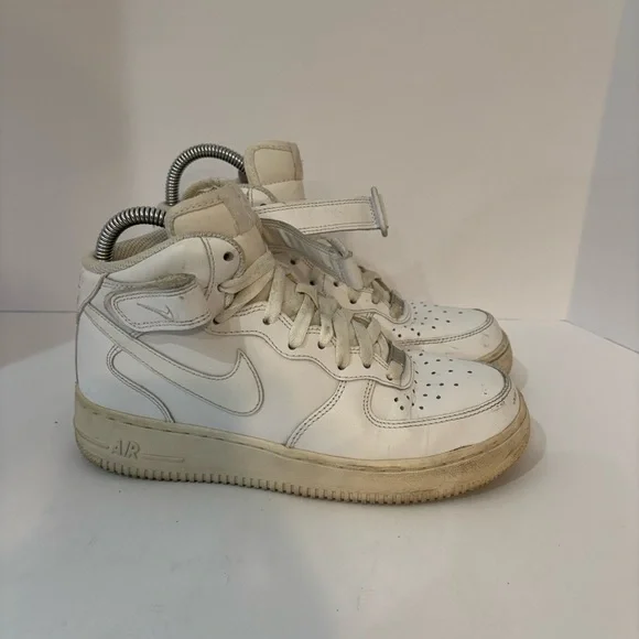 Nike Air Force 1 size 7.5