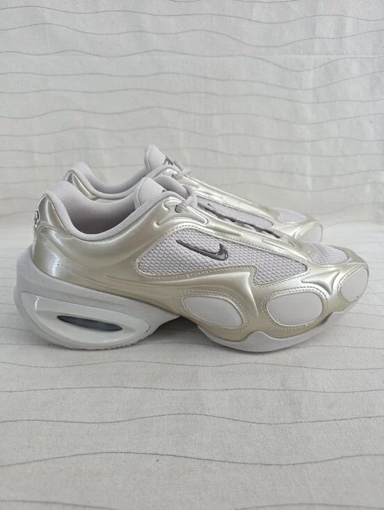 Nike Womens Air Max Muse 'Desert Sand' Sneakers Shoes FV1920-005 Size 9 NEW