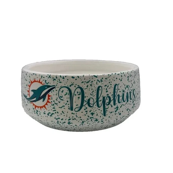Pegasus‎ NFL Miami Dolphin 6 Wick Citrus Pine Candle 24Oz NEW