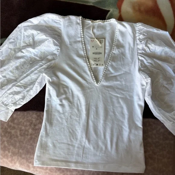 Zara Elegant White Puff Sleeve Blouse, M