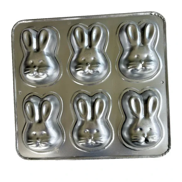 Vintage 1992 Wilton (6) Easter Bunny Face Cake Pan Baking Mold #2105-4426