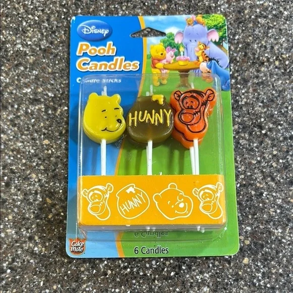 VINTAGE Cake Mate Disney Winnie The Pooh Candles Candle Sticks 6 New Sealed