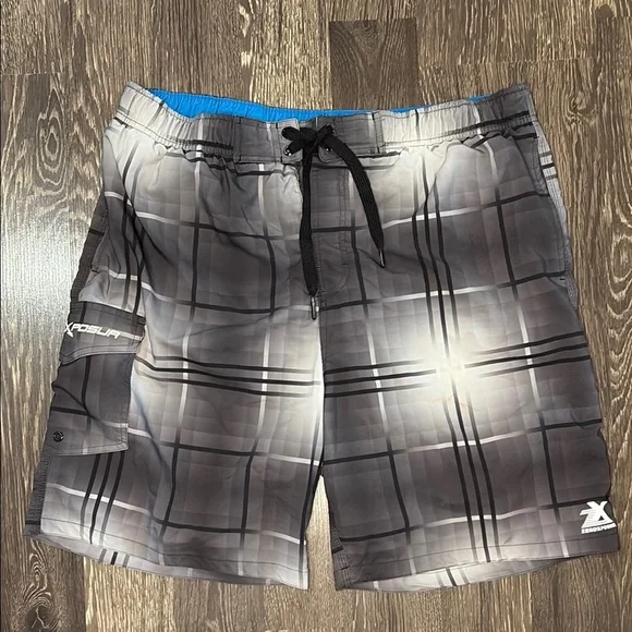 ZeroXposur Men's Gray Swim Shorts with bright blue waistband size XL