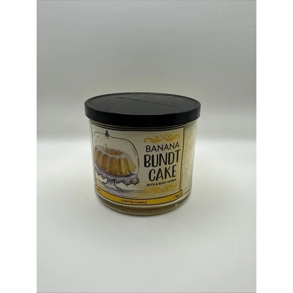 BANANA BUNDT CAKE Scented 3 Wick Candle 14.5 Oz Bath & Body Works