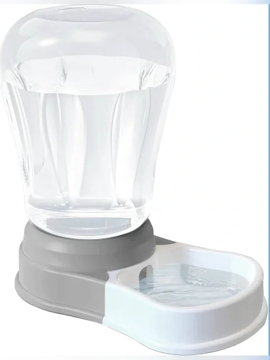 1.6 Gallon Automatic Dog Water Dispenser, Large Capacity Gravity Pet Water Bowl