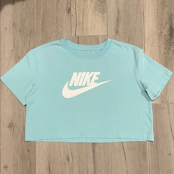 Nike Sky Blue Cropped Tee