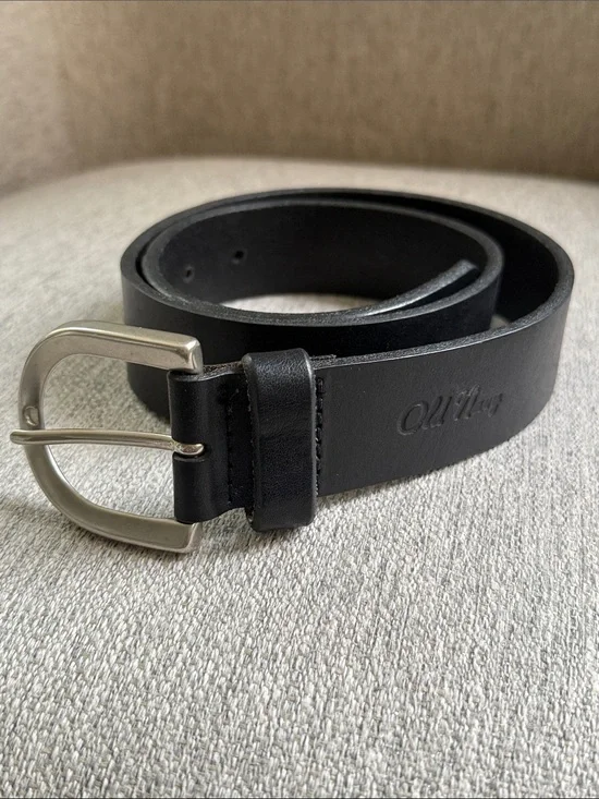 Old Navy Kids Belt Black w Silver Buckle Size 28 Unisex /Youth /Boys /Girls