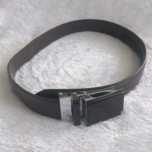 NWOT, boys chocolate brown belt