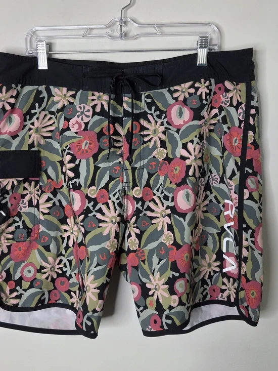 RVCA Men’s Eastern 4-Way Stretch Boardshorts