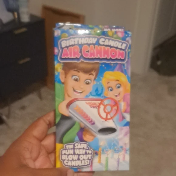 Birthday Candle Air Cannon NEW