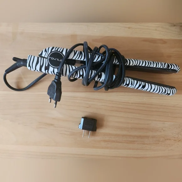 Royale Zebra Print Hair Straightener - Black and White