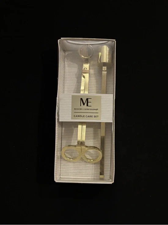 Expressions Gold Candle Care Set