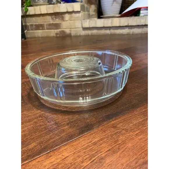 Vintage 1940's Queen Anne Glasbake Jello Mold / Cake Pan