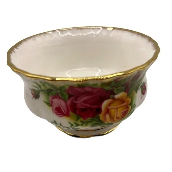 Royal Albert Old Country Roses OPEN 3 5/8 