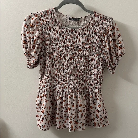 ZARA Floral Smocked Puff Sleeve Top