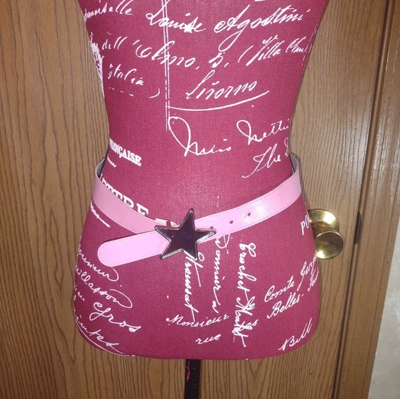 Pink belt Star buckle
