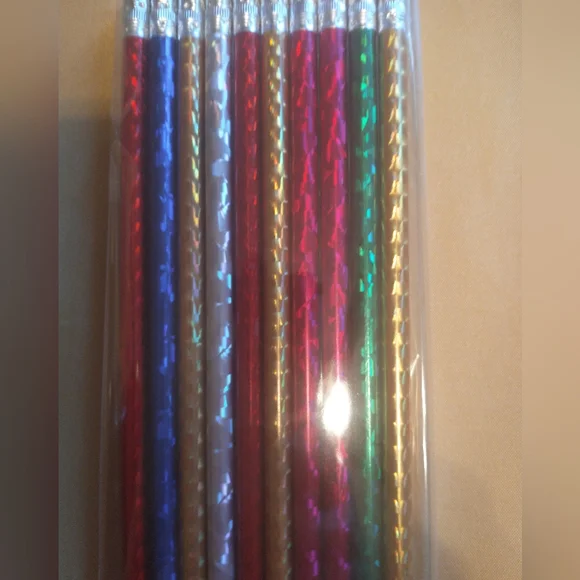 3/10. 10 Colorful Metallic Party Pencils