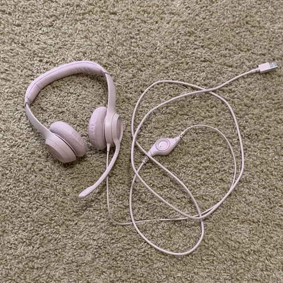 Logitech Pink Headset