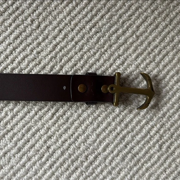 Boys Vineyard Vines Brown Leather Anchor Belt size 24