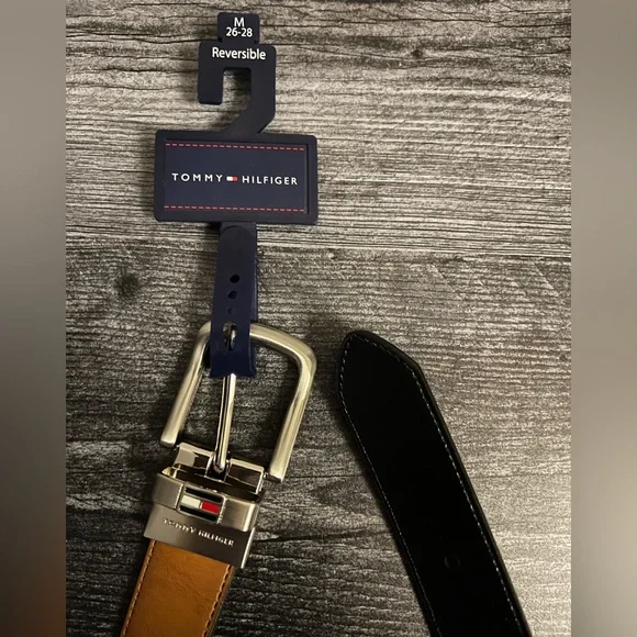 Tommy Hilfiger Faux Leather Reversible Belt Black Brown Size M 26-28