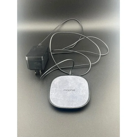 Mophie Wireless Charging Pad Black Gray Fabric Qi Charger with Adapter
