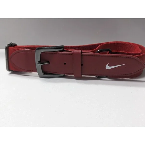 NIKE Youth Red Elastic Belt Sport Swoosh One Size Fits All Adjustable Baseball