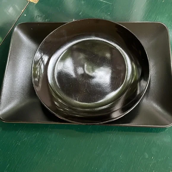 IKEA Sleek Black Dinnerware Tray and Plate