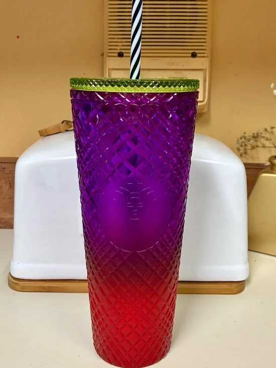 Starbucks She x This ombré purple red jeweled tumbler green top w black white 24