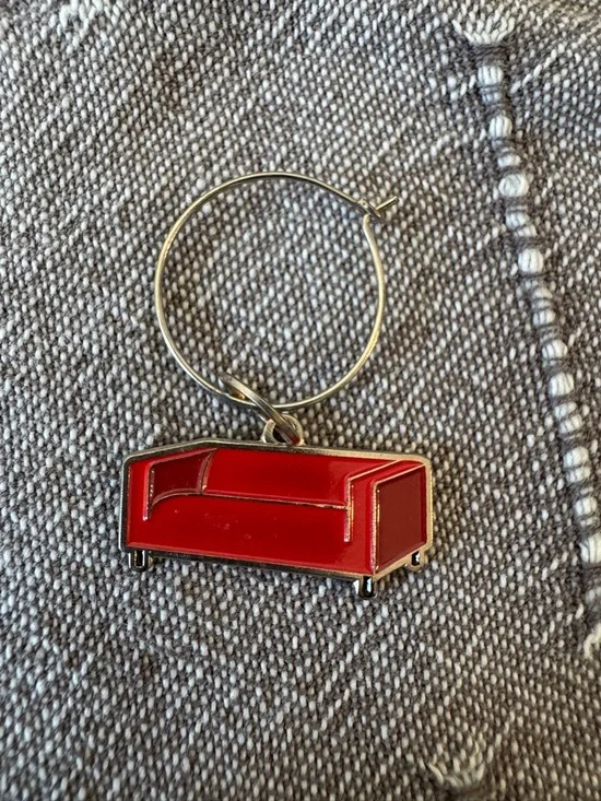 1 x Ikea Red Sofa Couch Enamel Charm
