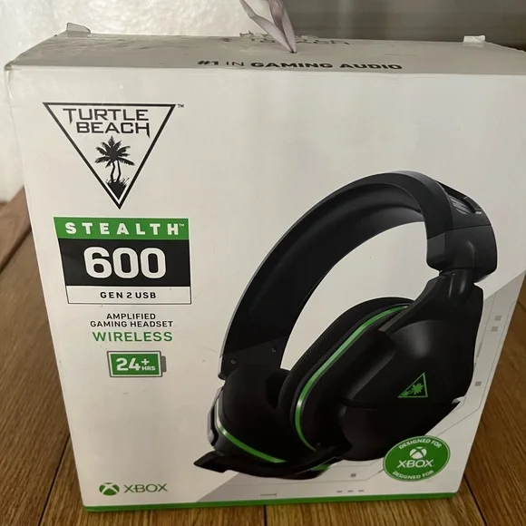 Turtle Beach Stealth 600 Gen 2 USB Wireless Gaming Headset - Black and Green