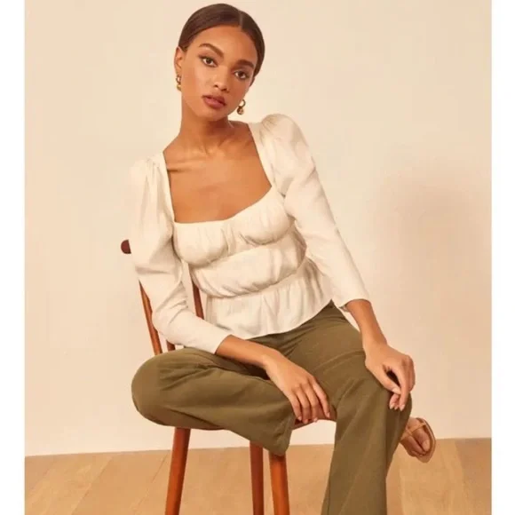 Reformation Plath Top in Ivory NWOT Medium