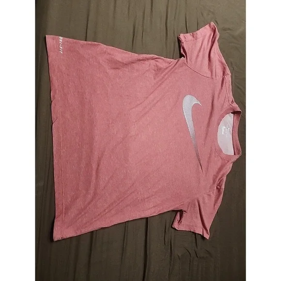 Nike‎ Dri Fit tshirt